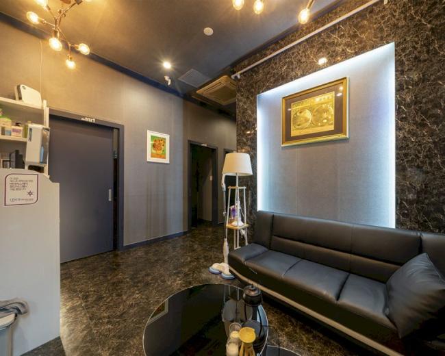 평내동 스웨디시 전문 청담테라피의 깔끔하고 정돈된 내부 전경