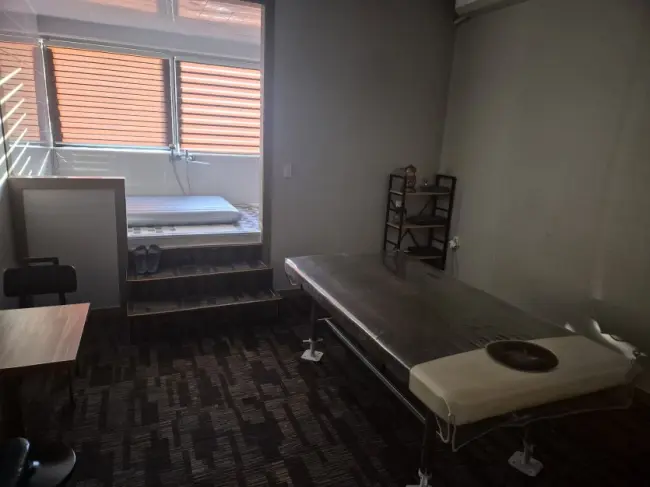 흠뻑스웨디시 - 여좌동 인근 스웨디시 전문 마사지 매장 전경