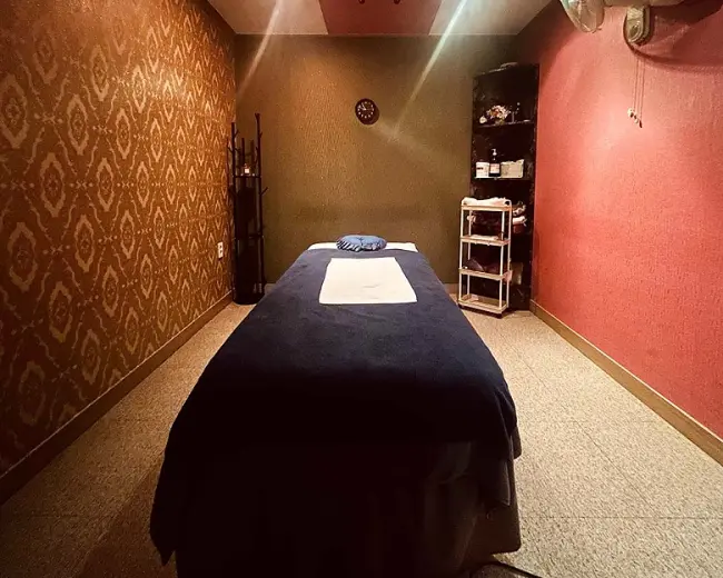 괴정역,대티역 인근 아로마, 건식/스포츠, 풋케어 서비스가 제공되는 코넬마사지의 전체 시설