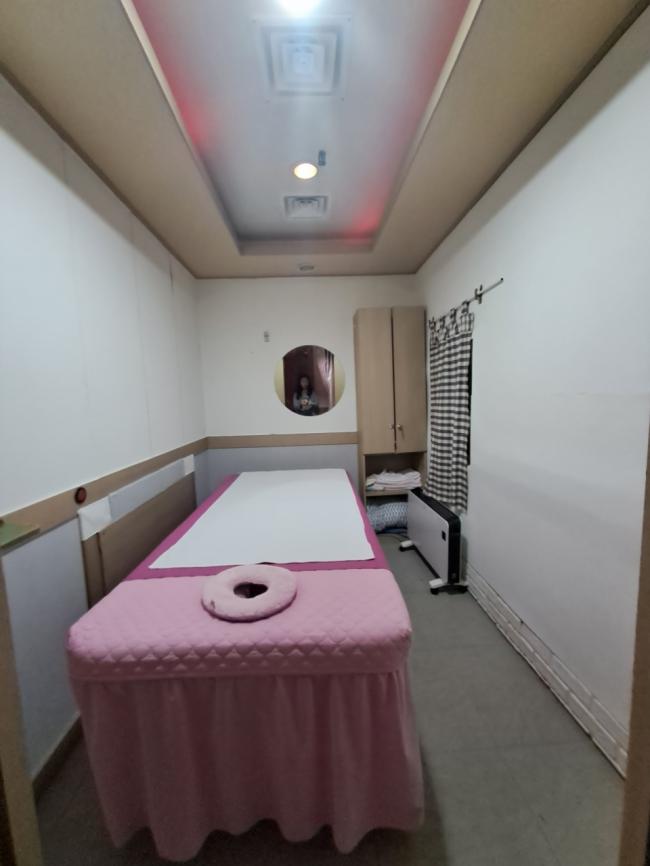 여의도역,대방역,샛강역,여의나루역,노량진역 주변 골드힐링 매장 주요 시설 및 인테리어 사진