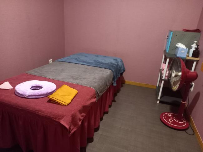 신길동 중국마사지 전문 명품마사지의 깔끔하고 정돈된 내부 전경