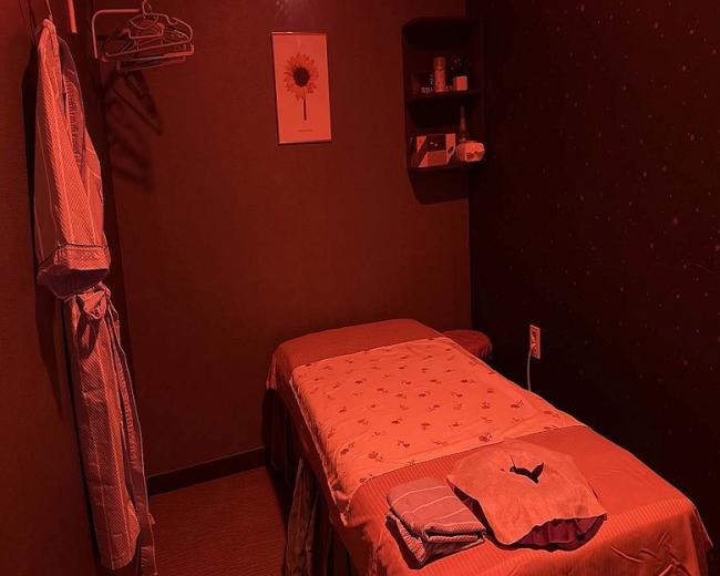 거모동에 위치한 아로마, 건식/스포츠, 스웨디시 서비스 가능 미소마사지 시설