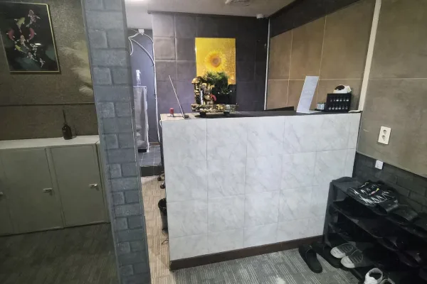 청테라피 - 명륜동 동래역,명륜역,교대역,온천장역,수안역,낙민역 인근 전문 마사지 매장 전경
