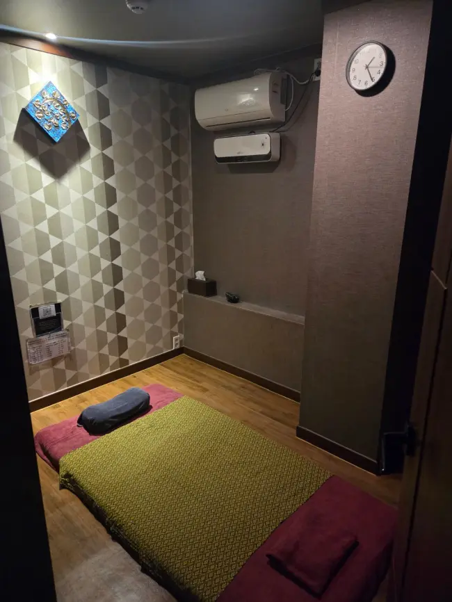오천리 인근 마사지 잘하는 곳 타이앤타이 청결하게 관리된 내부 시설