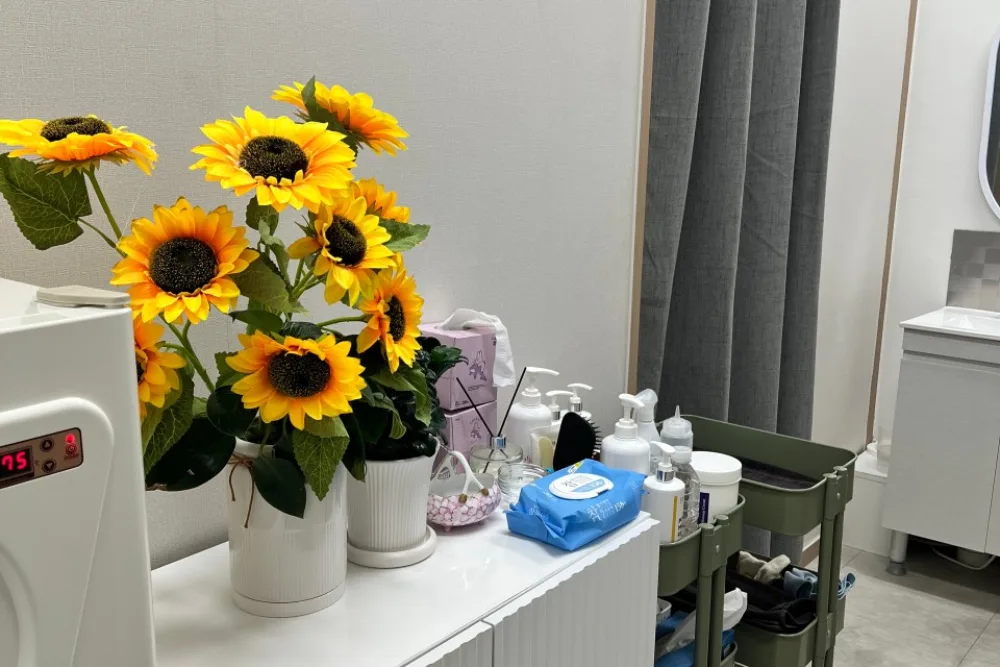 개봉역 인근 아로마, 건식/스포츠, 풋케어, 뷰티/에스테틱 서비스가 제공되는 퓨어풋앤바디의 전체 시설