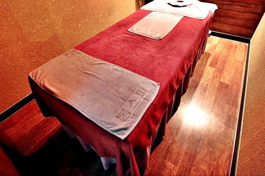 강남역,양재역에 위치한 타이, 아로마, 커플관리 서비스 가능 봄테라피 시설