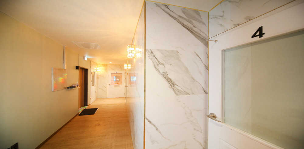 반월당역,중앙로역,대구역,경대병원역,현충로역,칠성시장역 인근 스웨디시, 왁싱제모 서비스가 제공되는 벨테라피의 전체 시설