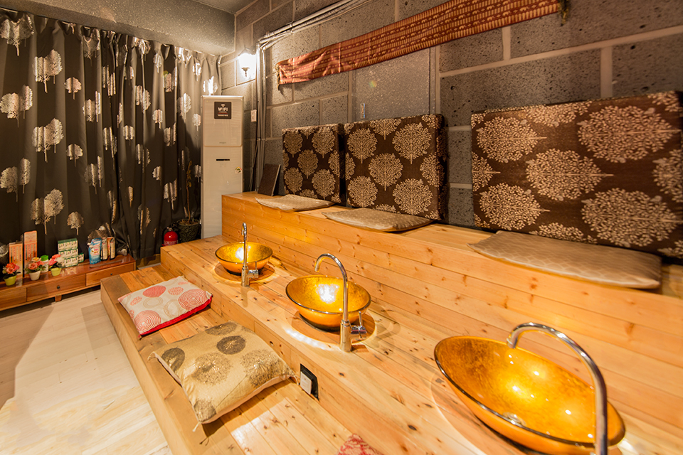 모란역,수진역 주변 태국마사지 추천 매장 누왓타이의 전체적인 인테리어 모습