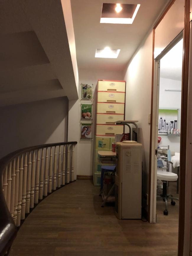 호치민 안리스파