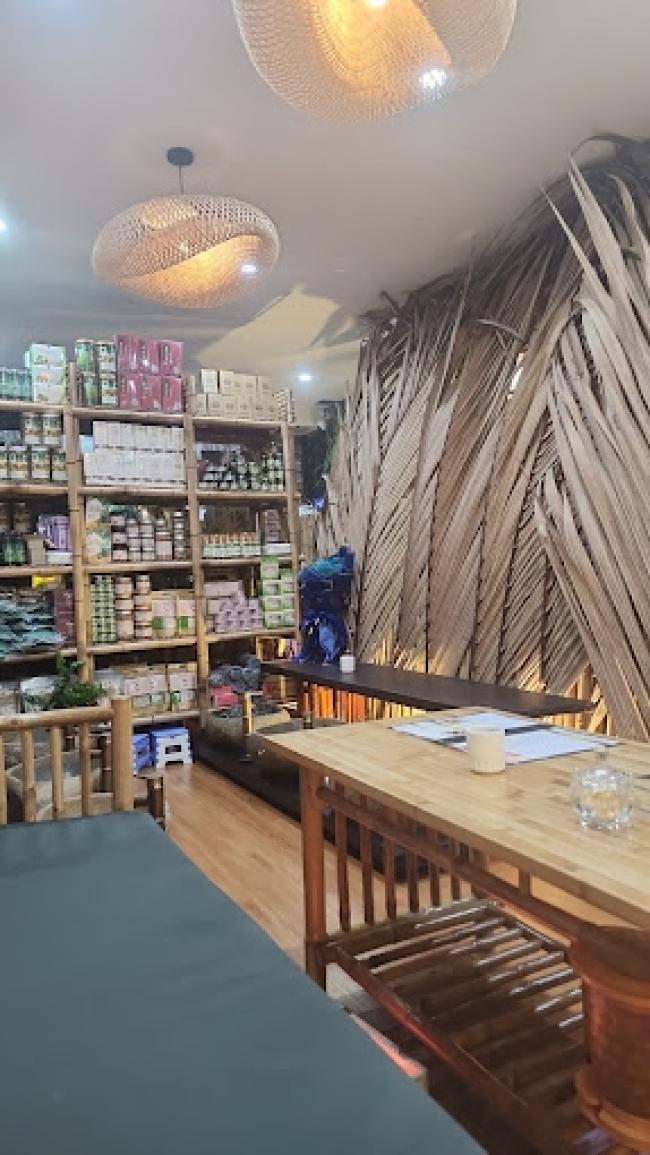 호치민 즈엉 신 반 하이 2