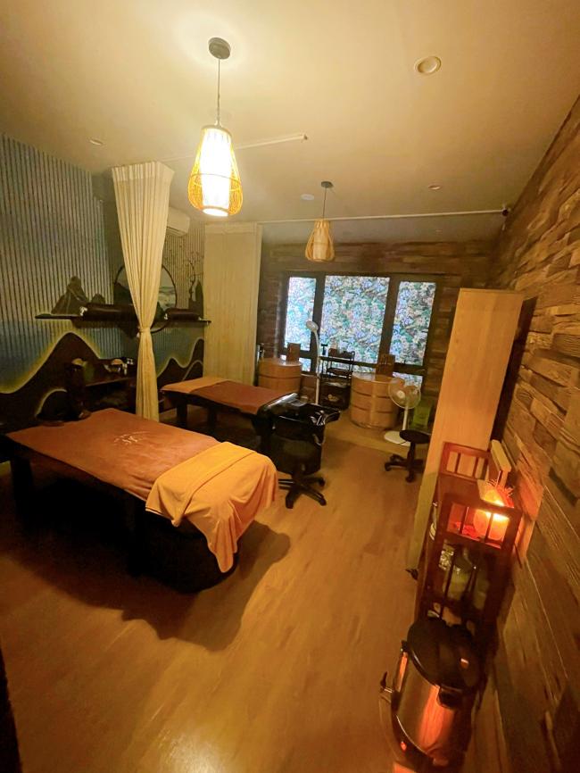 호치민 즈엉 신 반 하이 2