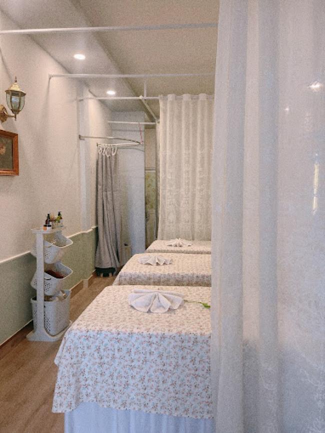 호치민 카롤리 스파