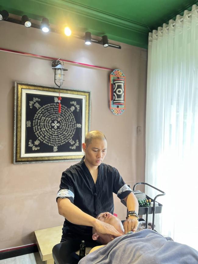 호치민 리엔 호아 두옹 쉰