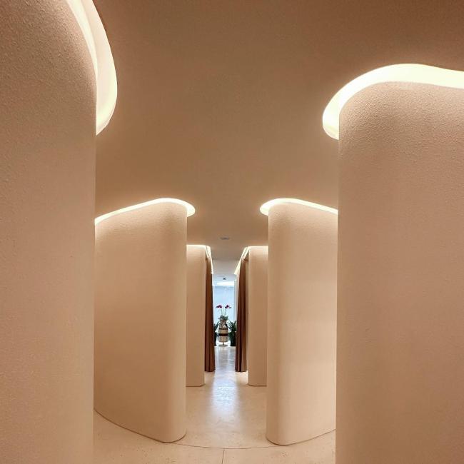 호치민 글로우 Inc.