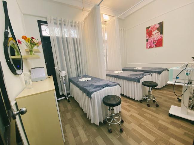 하노이 페를라 스파