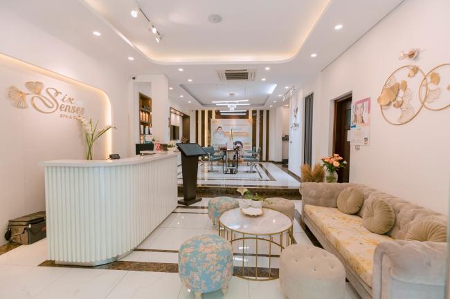 Six Senses Spa & Clinic -  인근 spa 전문 마사지 매장 전경