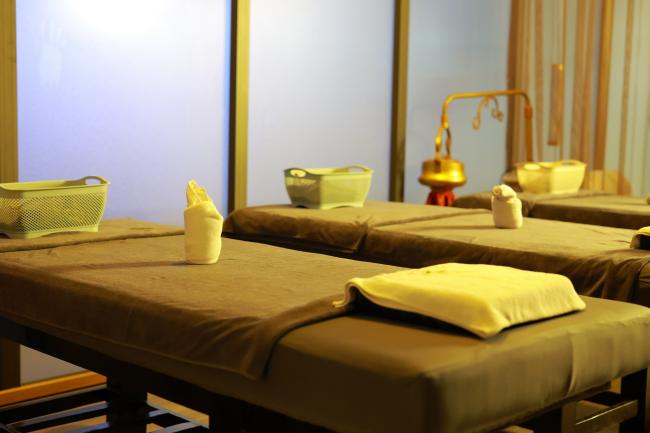 달랏 알리슨 스파