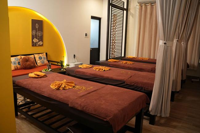 호이안 화이트 로즈 스파