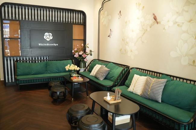 호이안 화이트 로즈 스파