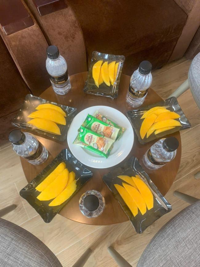 호이안 화이트 오키드 스파 2