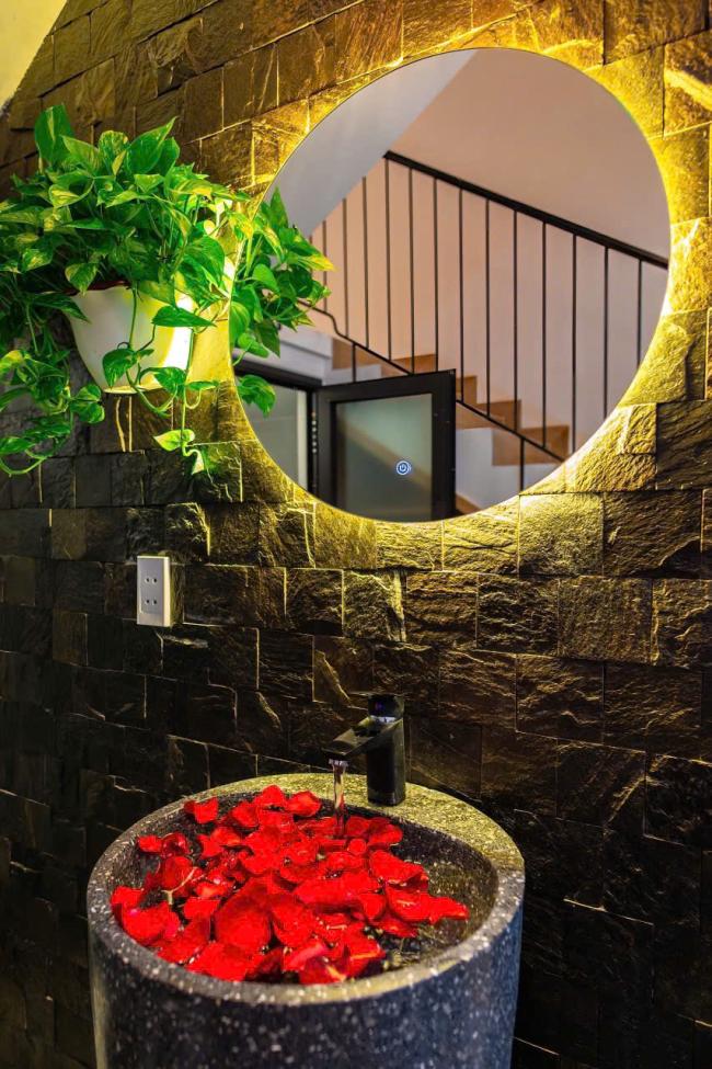 호이안 화이트 오키드 스파 2