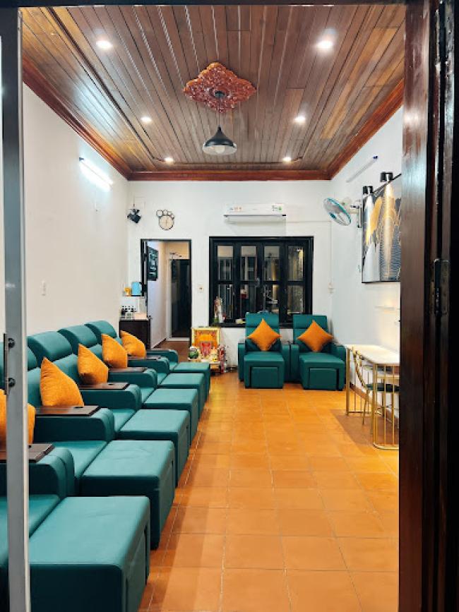 호이안 띠에 네일&스파