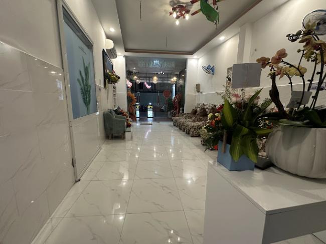 호이안 플라워 랜턴 스파