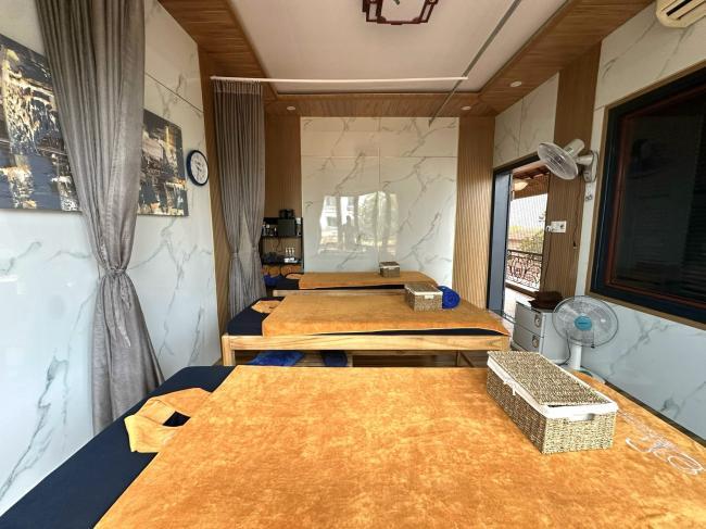 호이안 플라워 랜턴 스파