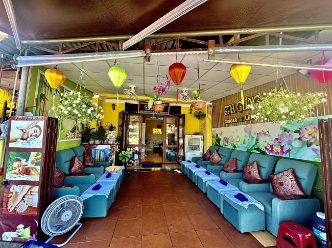 호이안 긍&사 스파