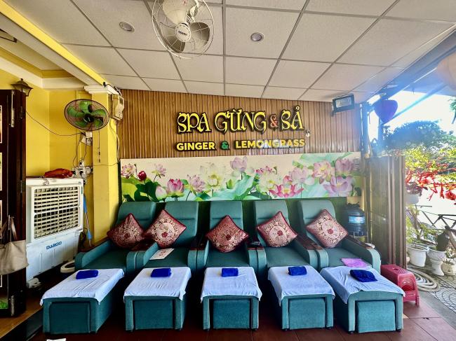 호이안 긍&사 스파