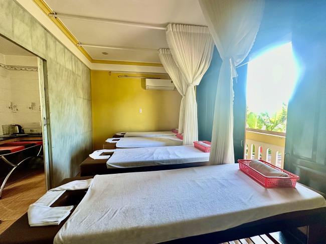 호이안 긍&사 스파