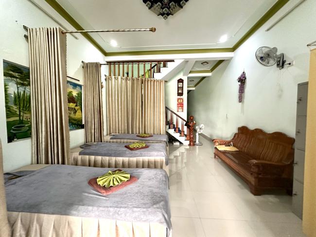 호이안 데이지 스파