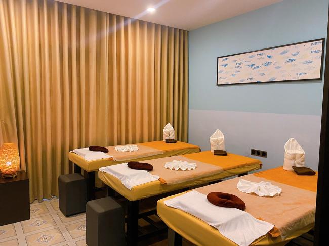 다낭 플로라 비치 스파