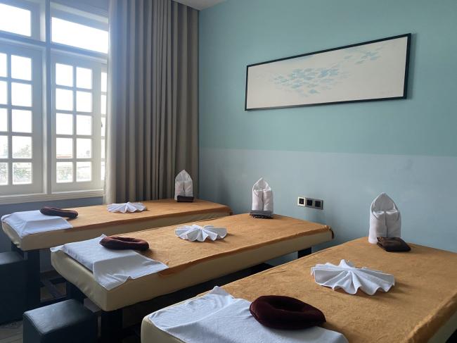 다낭 플로라 비치 스파