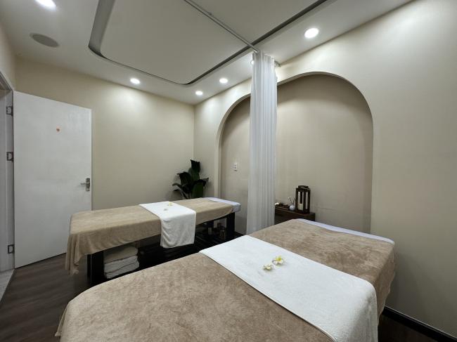 호치민 글램 네일&뷰티