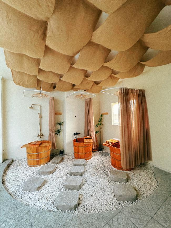 호치민 민트 스파