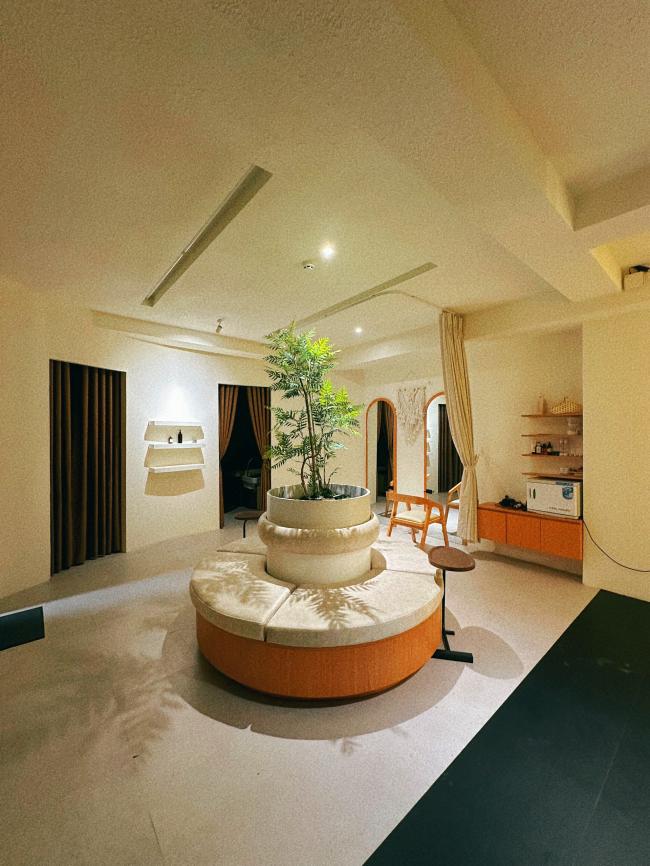 호치민 민트 스파