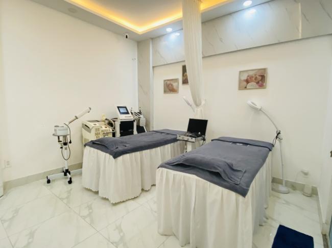 호치민 아니타 스파