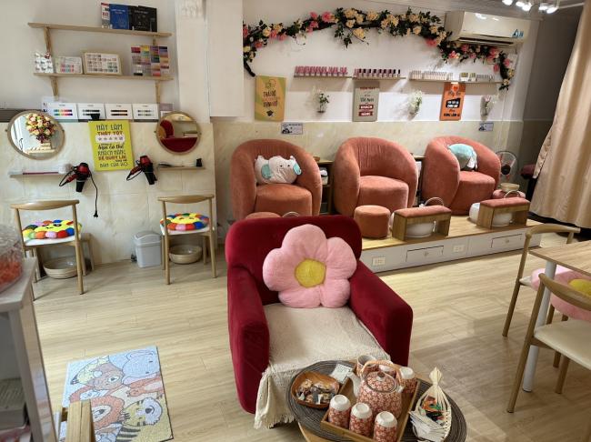 호치민 린크 네일&뷰티룸