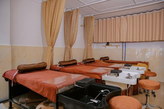 호치민 린크 네일&뷰티룸