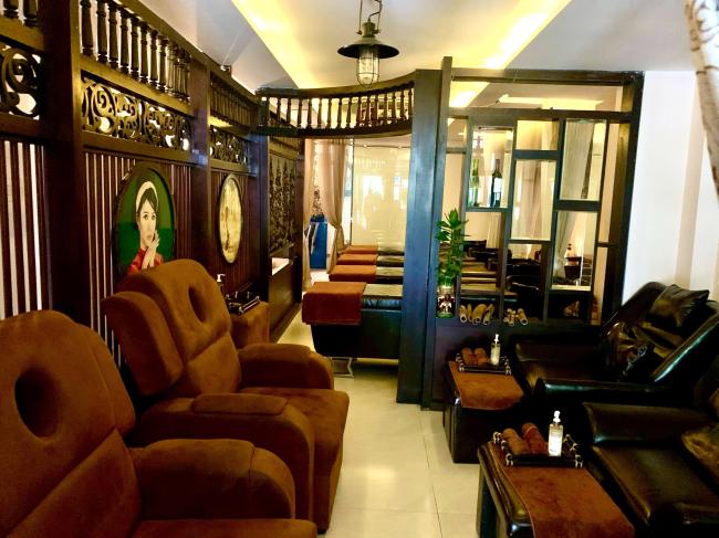 호치민 낻 쓰어 스파 1