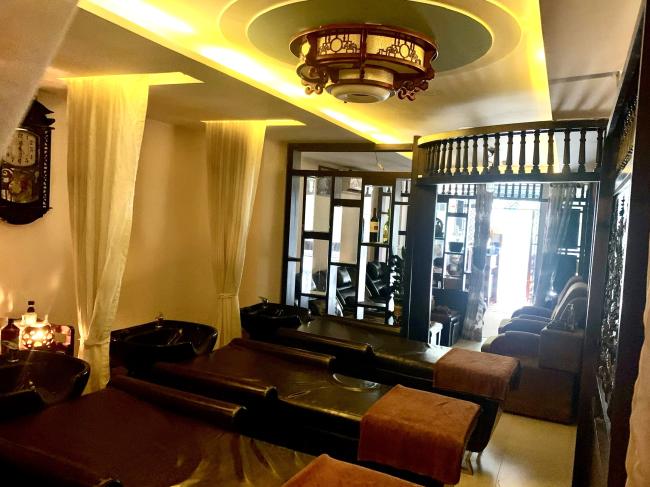 호치민 낻 쓰어 스파 1