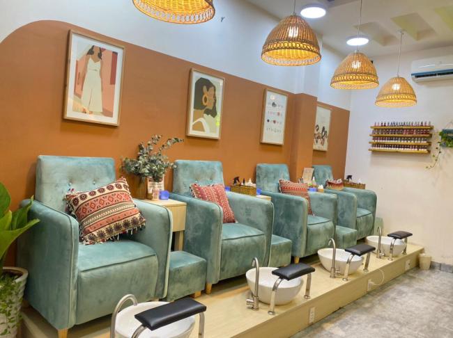 호치민 이사벨라 네일스튜디오