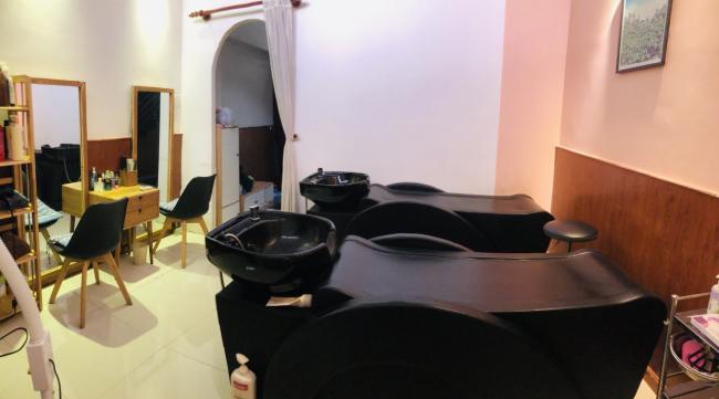 호치민 이사벨라 네일스튜디오