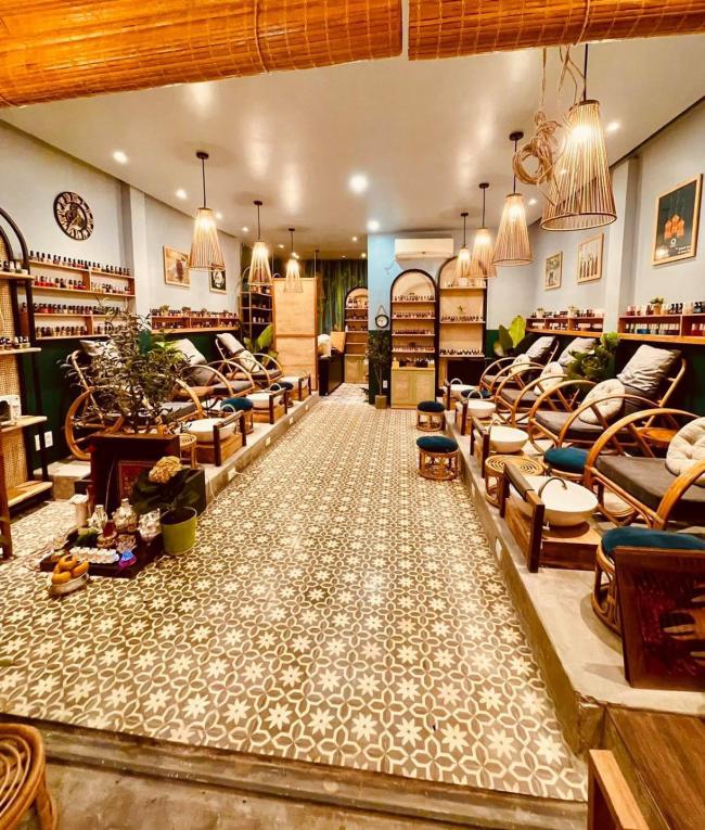 호치민 뱀부 네일 스파 