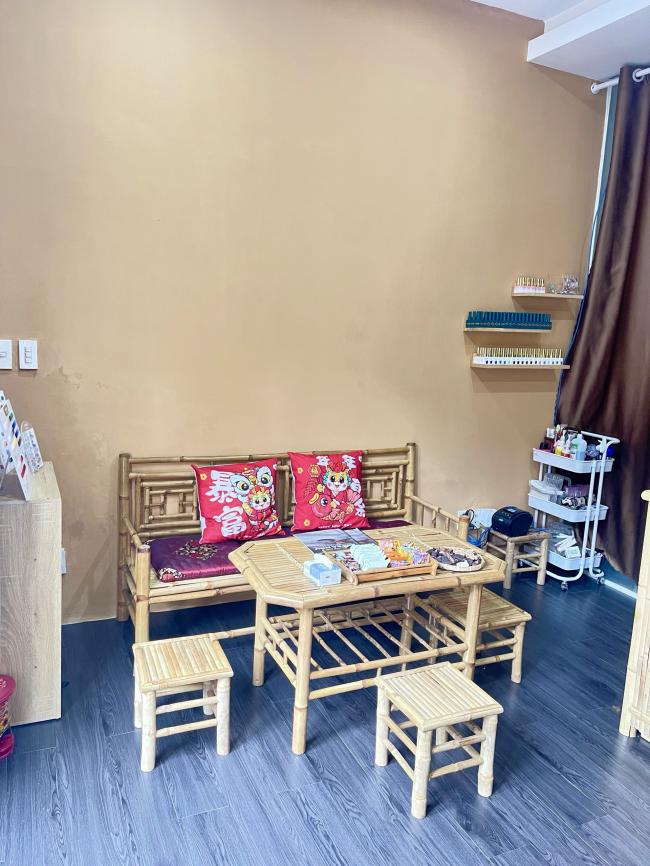 호치민 킴 사 응우