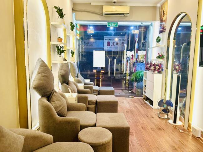 하노이 킨 몹 비엣 테라피 2