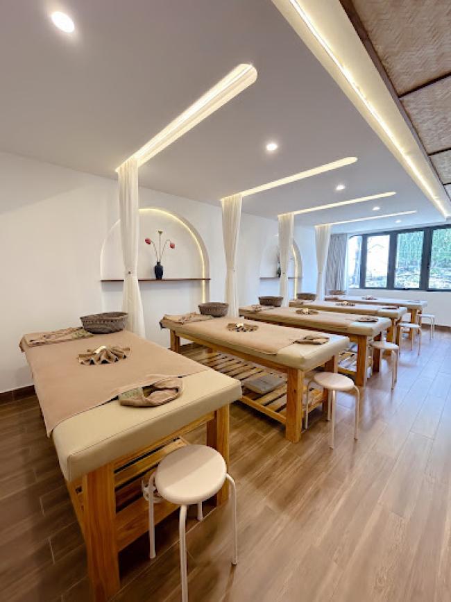 호이안 인 더 바디 스파 & 네일