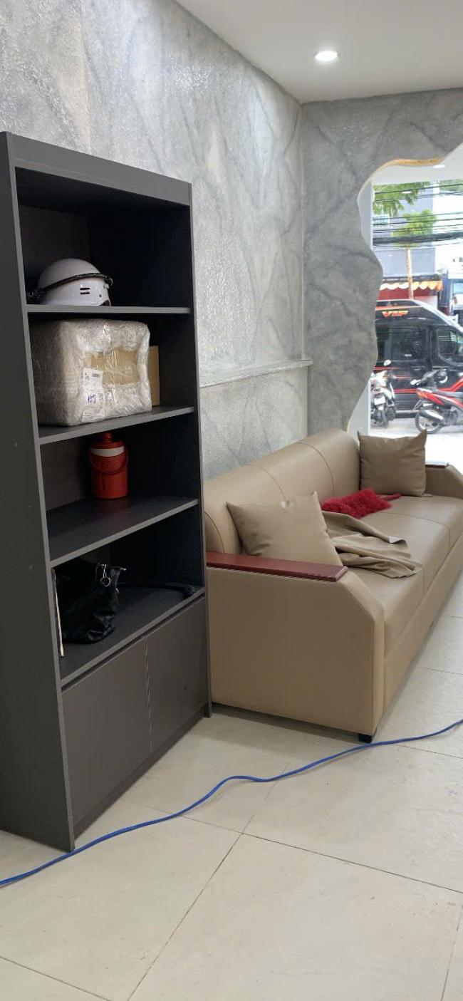 푸꾸옥 황제 이발소